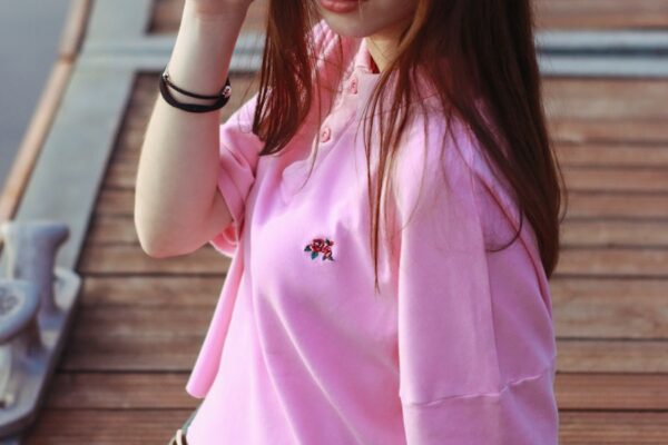 Photo pink shirt
