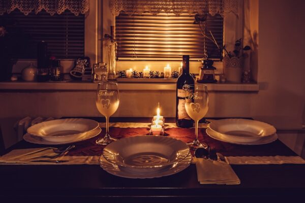 Photo candlelight dinner